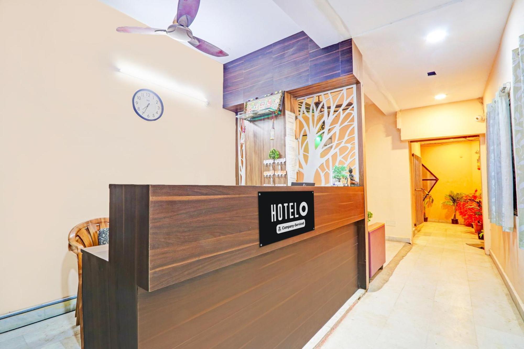 Super Hotel O Karimnagar Exterior photo